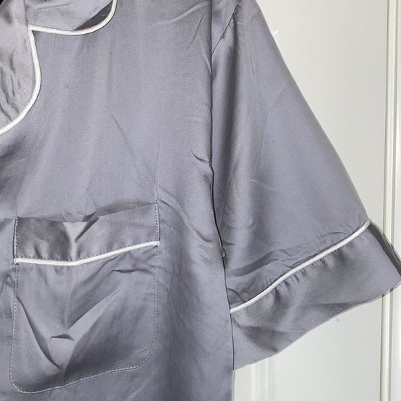 Ettitude Gray Sateen Pajama Top size Small NWT - Picture 7 of 10